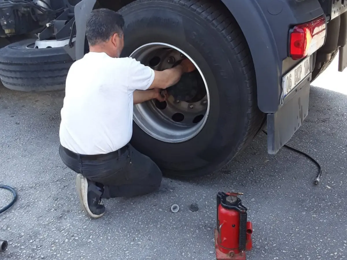 Bandırma Oto Lastikçi